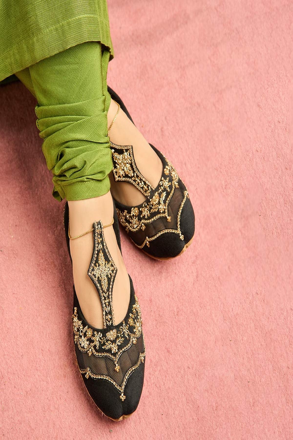 DAZZLE KHUSSA SHOES SEYAHI