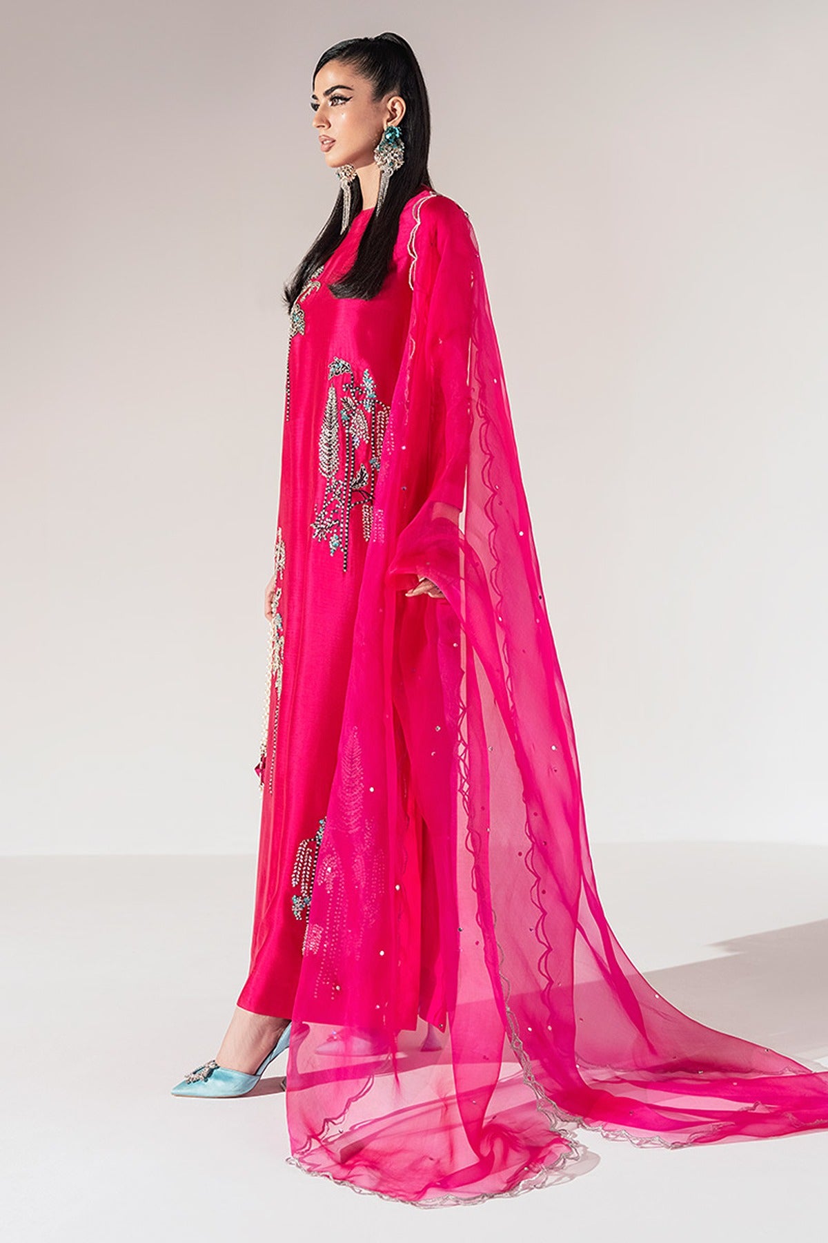 ZEB & ZEESHAN | LUXURY PRET | KNOT ME