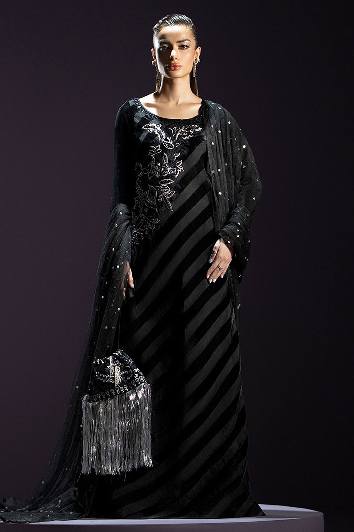 ZEB & ZEESHAN | LUXURY PRET | NOIR