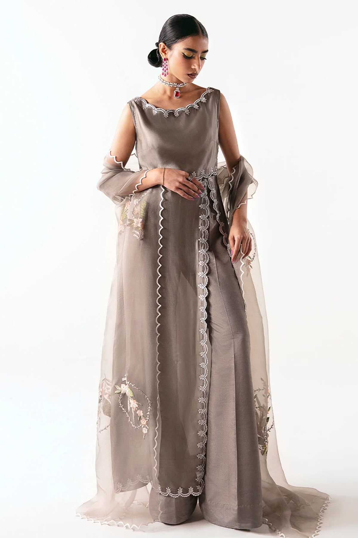 ZEB & ZEESHAN | LUXURY PRET | SWISH