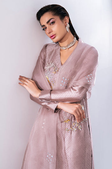 ZEB & ZEESHAN | LUXURY PRET | SPINFLUENCE