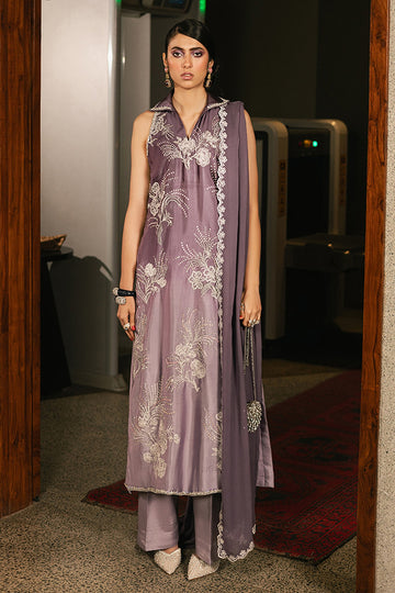 ZEB & ZEESHAN | LUXURY PRET | SOLITAIRE