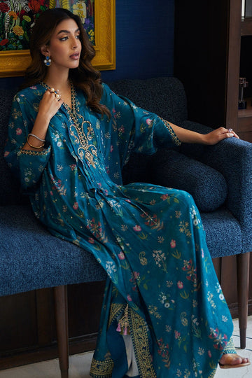 FARAH TALIB AZIZ | VELVETS | ZUHRA KAFTAN