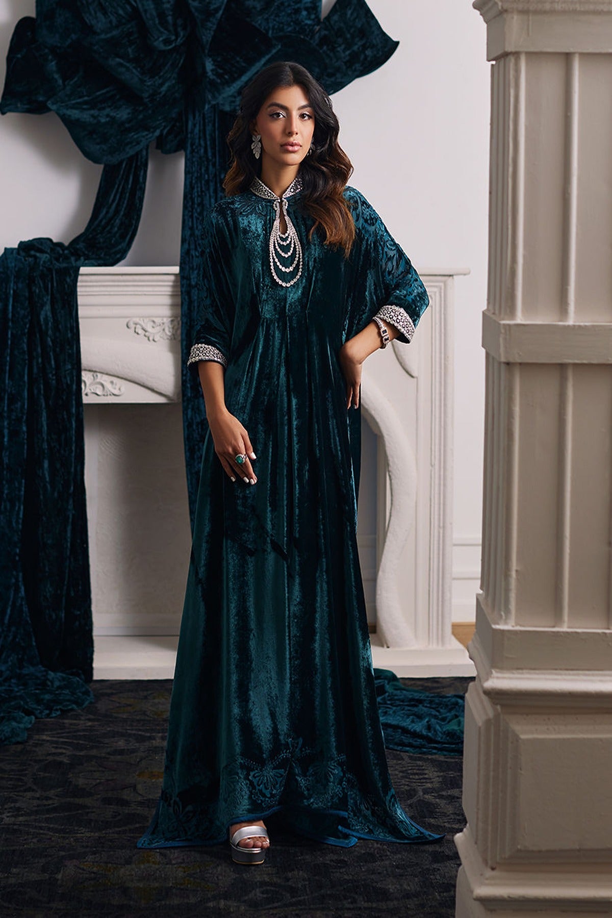 FARAH TALIB AZIZ | VELVETS | ALITA EMERALD KAFTAN