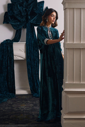 FARAH TALIB AZIZ | VELVETS | ALITA EMERALD KAFTAN