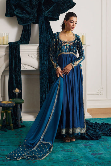 FARAH TALIB AZIZ | VELVETS | SYLVIA