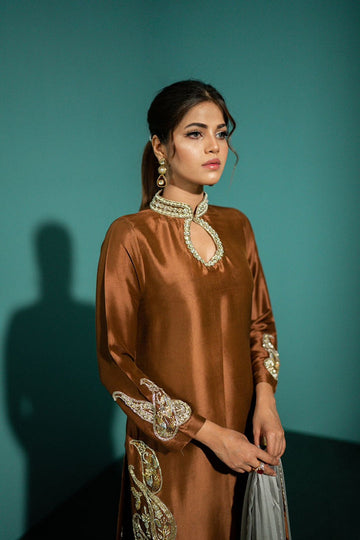 KAIROS | ELIRA-LUXURY FESTIVE | ALAYA