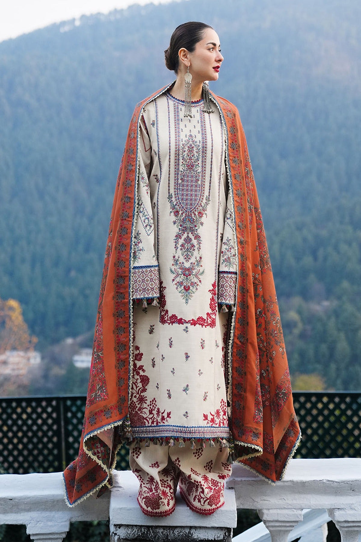 HUSSAIN REHAR | WINTER SHAWL'24 | ALMAS