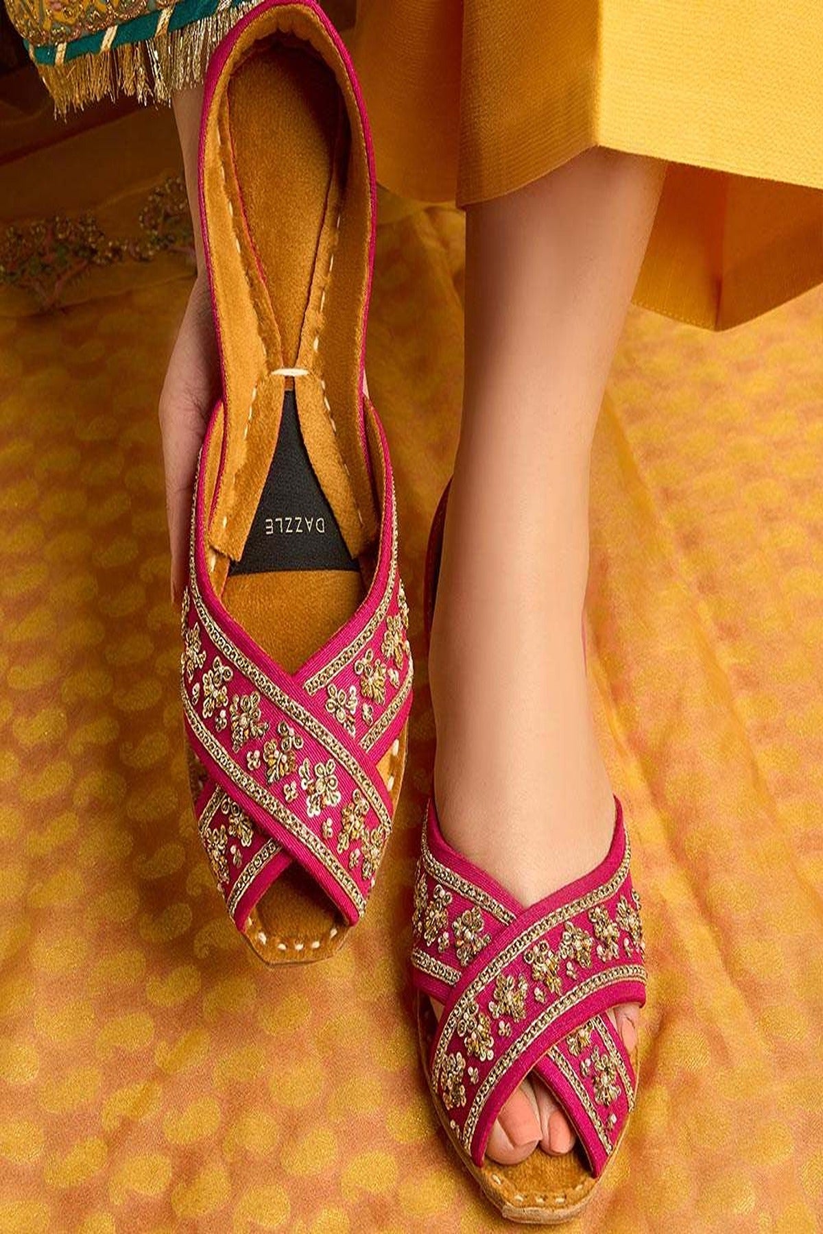 DAZZLE | KHUSSA SHOES | ANGEZAH