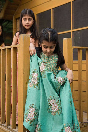 SADAF FAWAD KHAN | AMAYRA | KIDS | ANISA