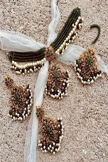 KOH-E-GEM | JEWELLERY | ARIA SLEEK CHOKER SET - GREEN