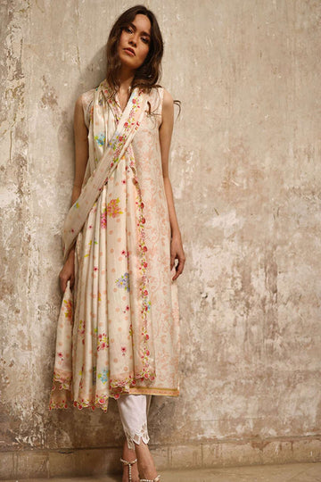 AMNA CHAUDHRY | PRET | ARMEEN W DUPATTA 001