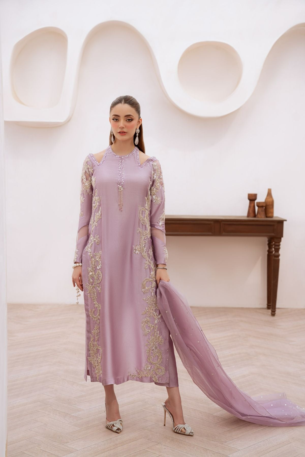 TABYA | JULIE | AROMA LILIC