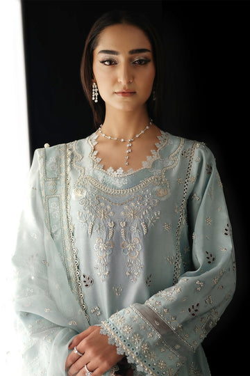 NYRA | SILK PRET-A-PORTER '25 | AVISA