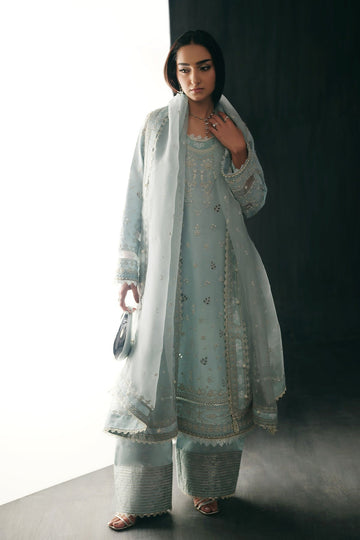 NYRA | SILK PRET-A-PORTER '25 | AVISA