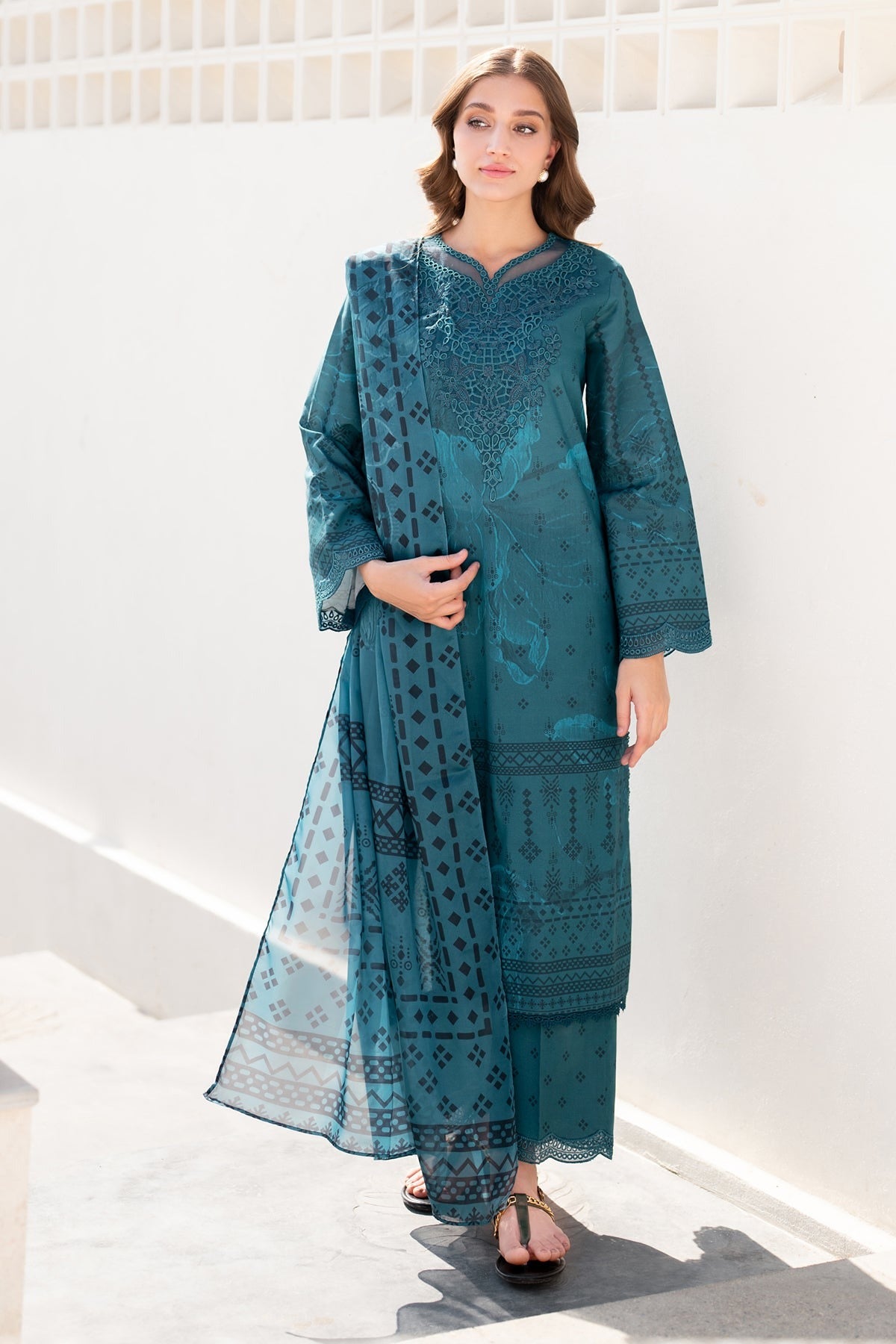 XENIA FORMALS | SUMMER AWAY 25 | BRICK-A