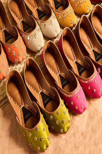 DAZZLE | KHUSSA SHOES | BASERA