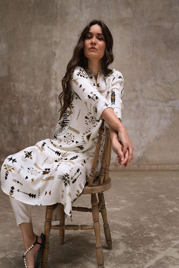 AMNA CHAUDHRY | PRET | CELINA