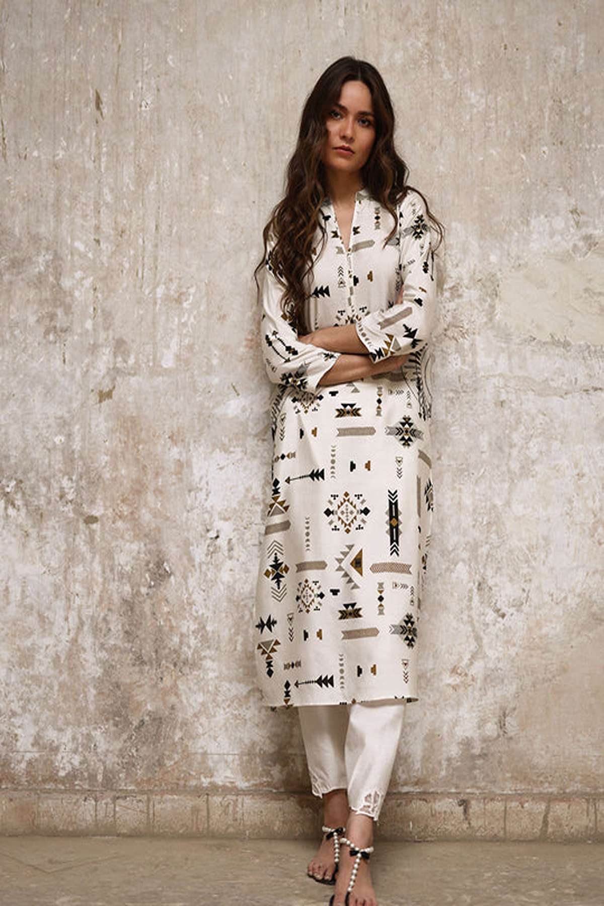 AMNA CHAUDHRY | PRET | CELINA