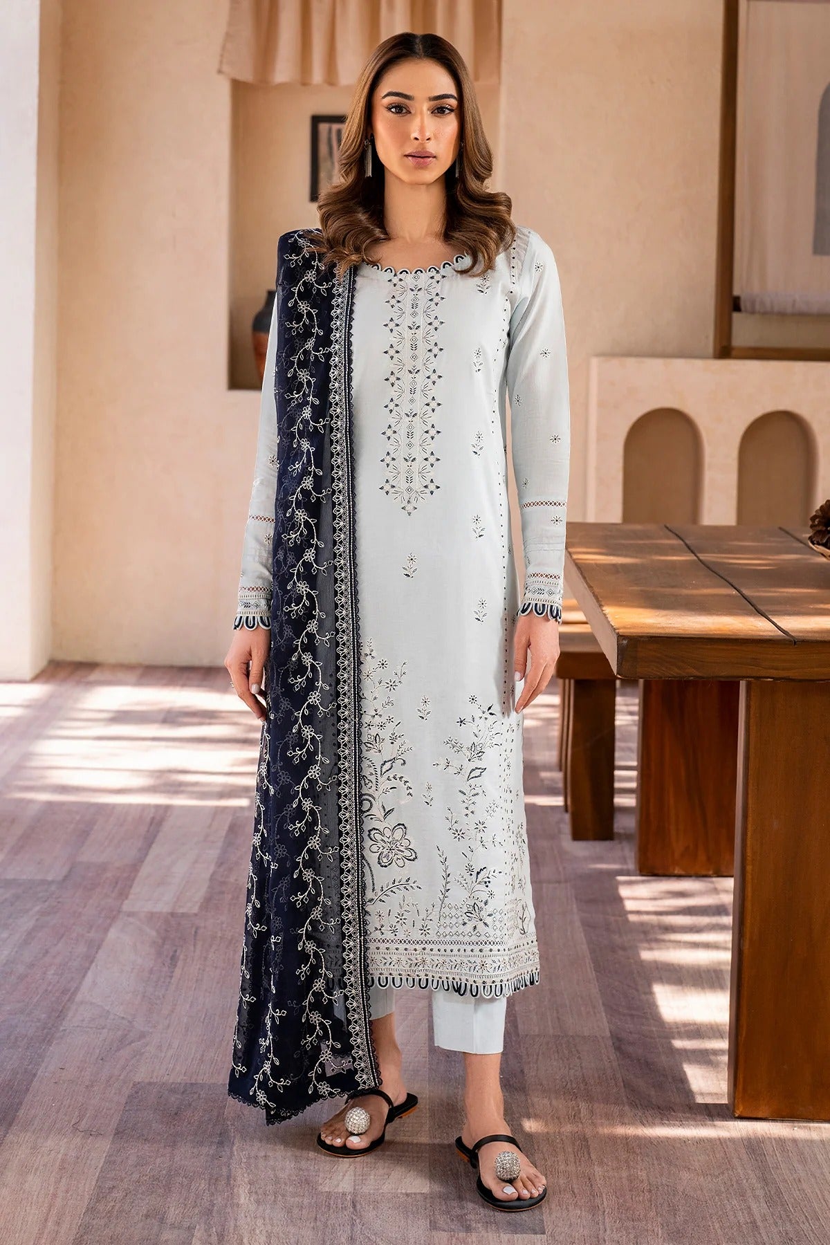 ZARIF | READY TO WEAR | CLAIRE