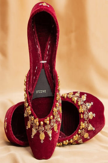 DAZZLE | KHUSSA SHOES | CRIMSON QUEEN (KHUSSA)