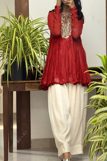 HASLI | CRIMSON RED MUL CHANDERI EMBROIDERED ANARKALI WITH FARSHI SALWAR