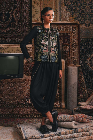 MARIA B | LUXURY PRET | 3 PIECE EMBROIDERED KHADDAR SUIT | DW-W25-81-BLACK