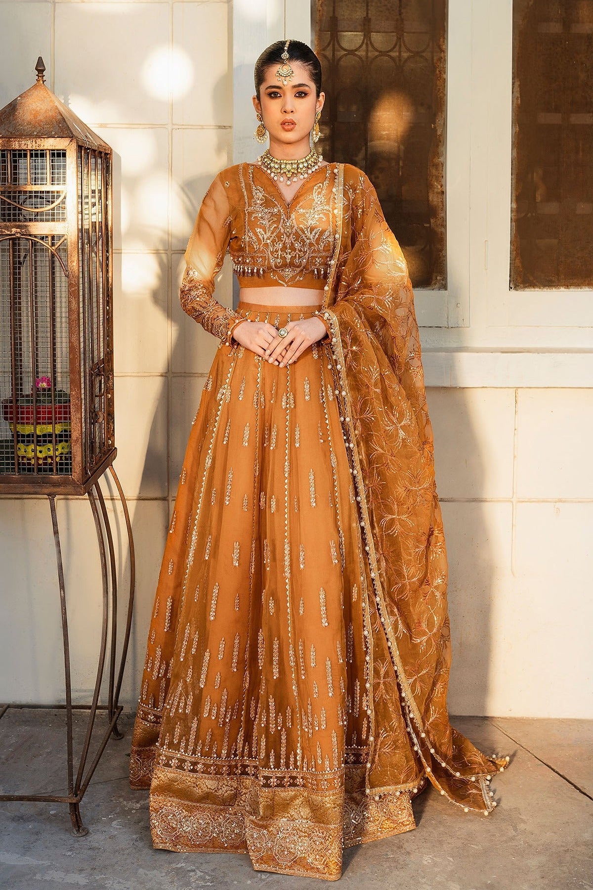 SHUROOQ | FESTIVE | DHOOP KINARAY