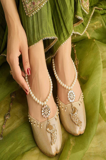 DAZZLE | KHUSSA SHOES | DILRAAS BANO