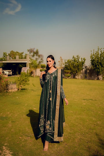 AMINAH BADAR | EMERALD GREEN ANGRAKHA