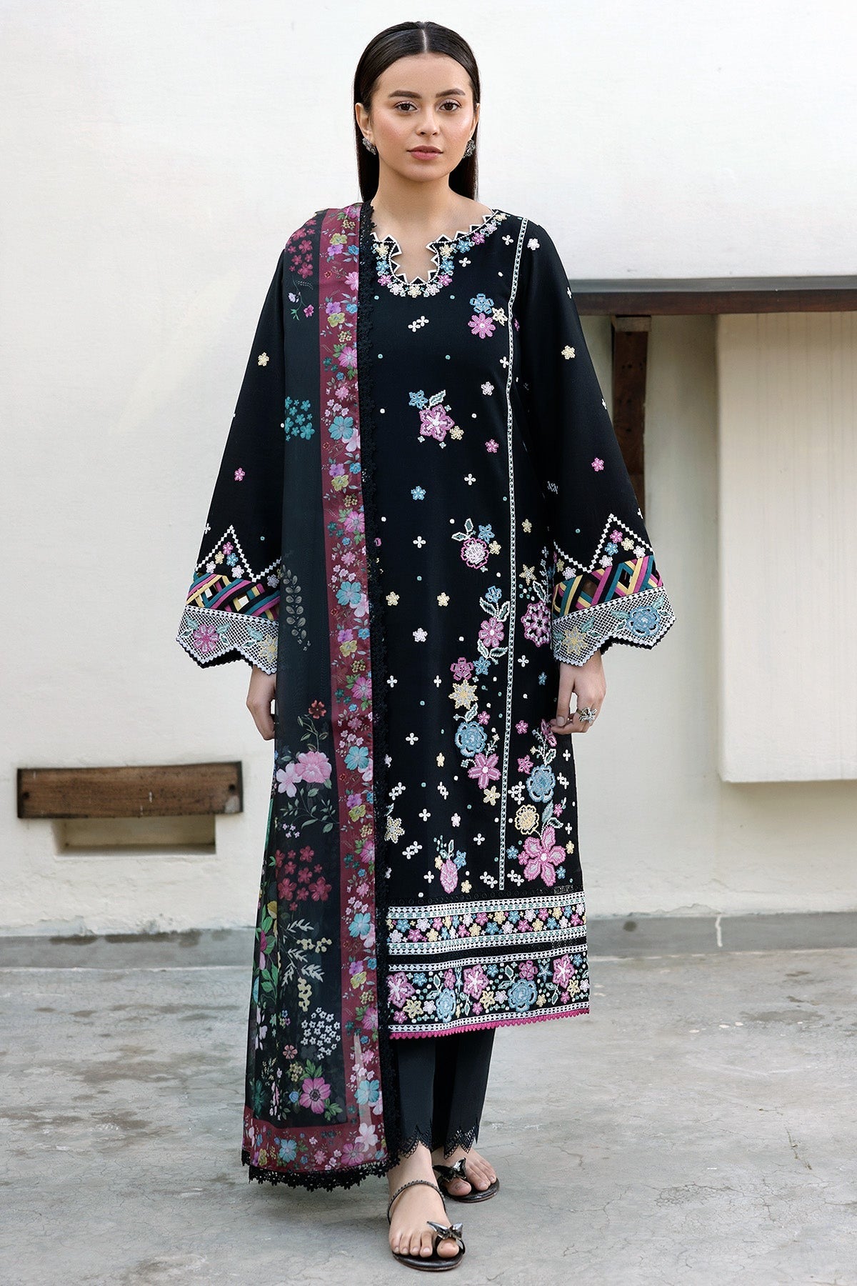 FARASHA | SUMMER WEAVES EMBROIDERED LAWN'25 | EMBER SHADOW