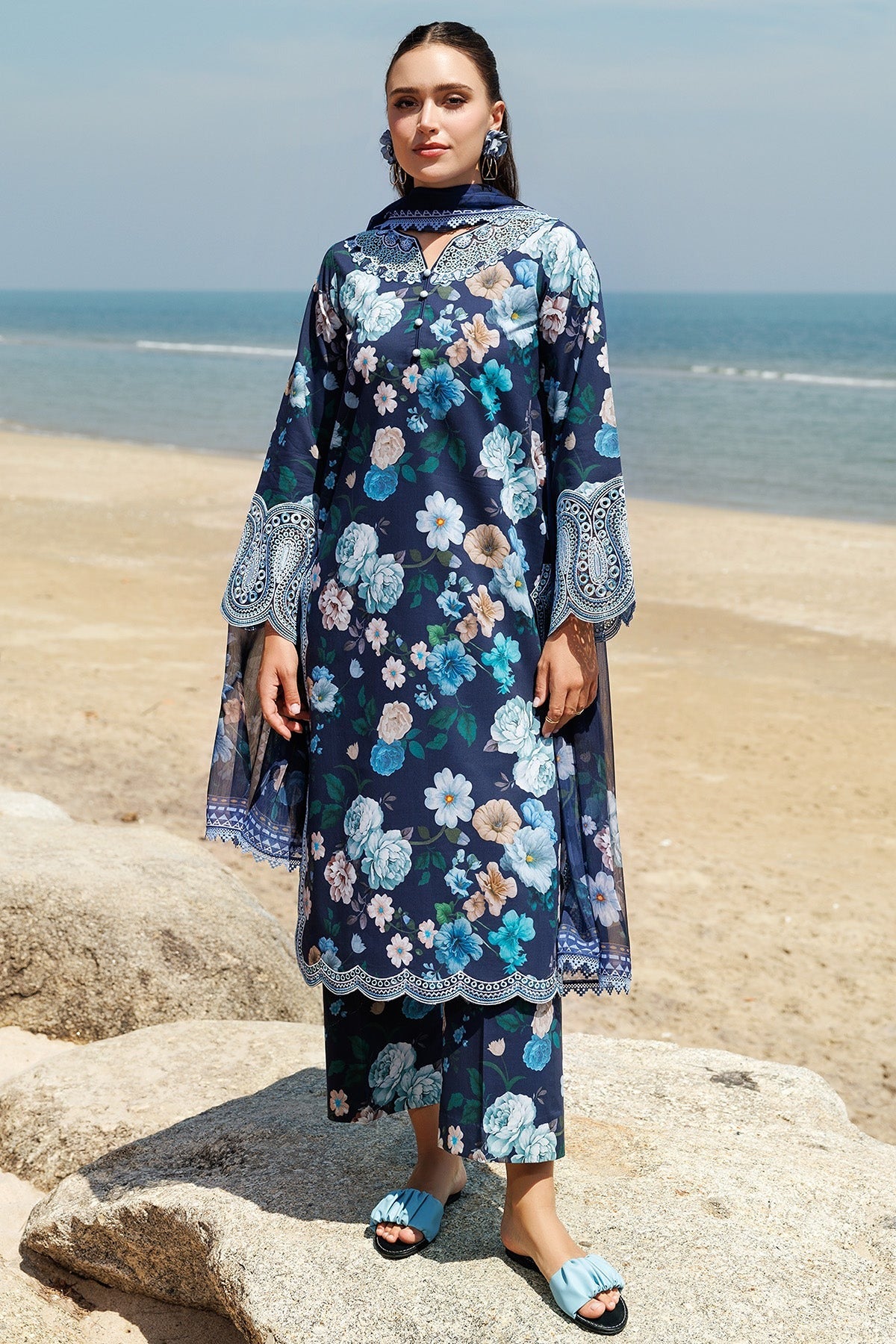 FARASHA | AUREA EID SUMMER LAWN'25 | FLORAL BLUSH