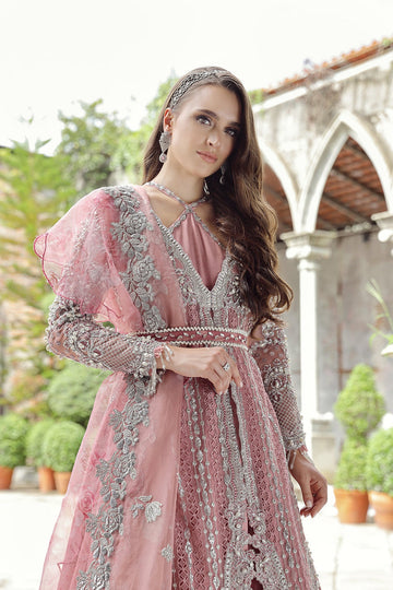 MARYAM HUSSAIN | FREYE