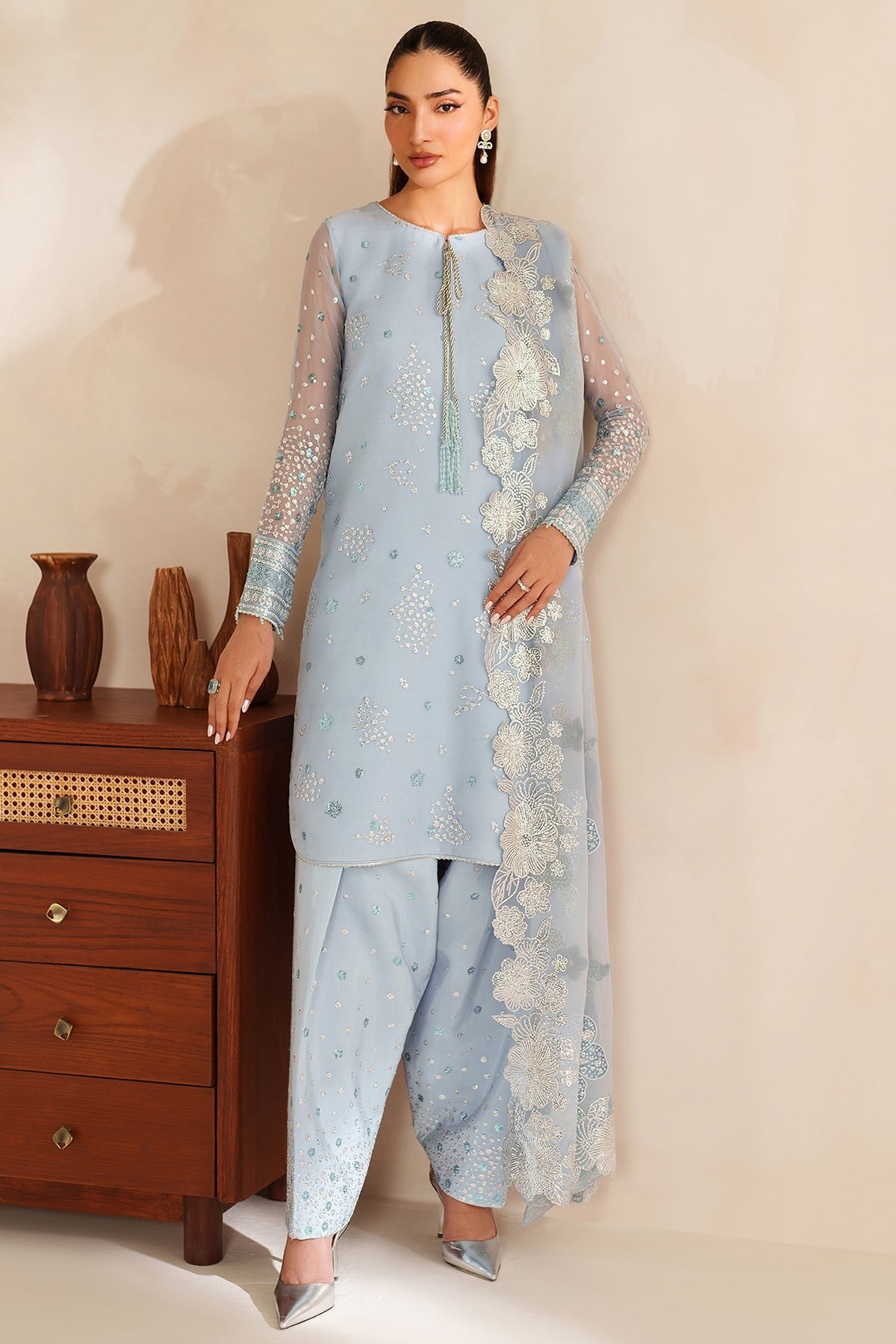 FARASHA | FORMALS ’25 | FROSTED MIST