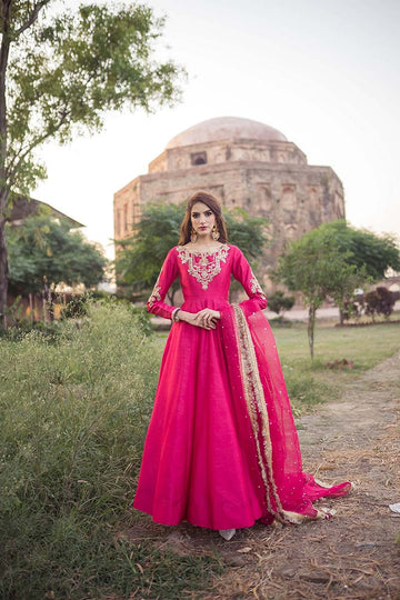 MAHA WAJAHAT | FORMAL | HOT PINK MAXI