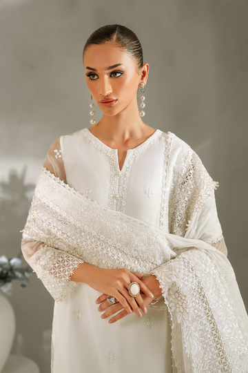 IZNIK | LUXURY PRET | IP-340 EMBROIDERED CHIFFON