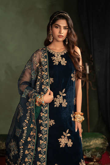 IZNIK | EXCLUSIVE VELVET | IV-51 EMBROIDERED VELVET