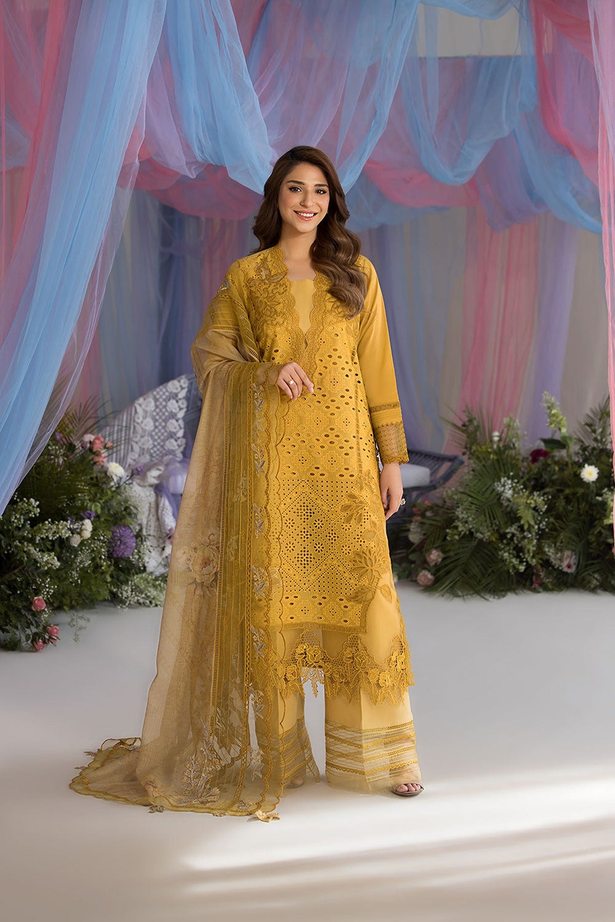 SOBIA NAZIR | LUXURY LAWN '25 | DESIGN 1A