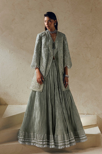 AKBAR ASLAM | MODERN MUSE 26 | LA REINA