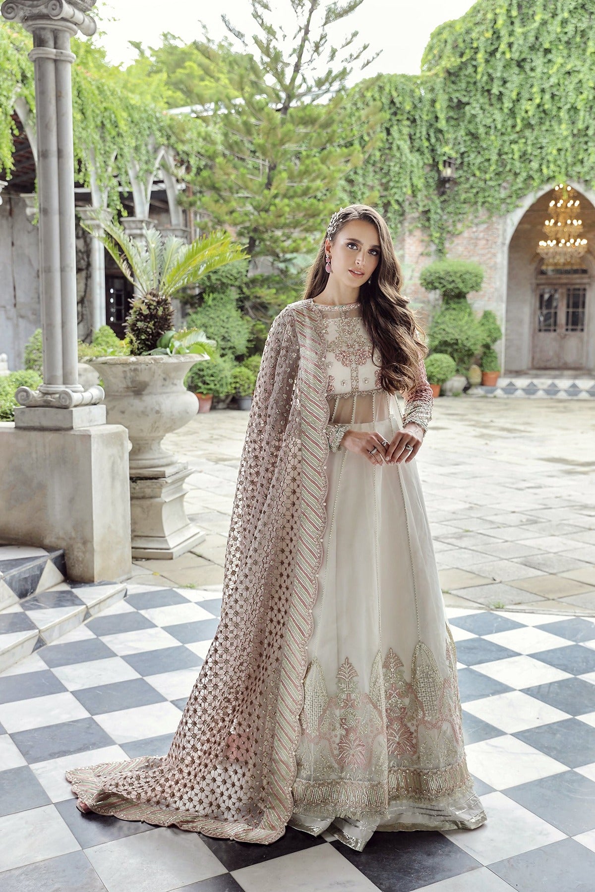 MARYAM HUSSAIN | LALEH