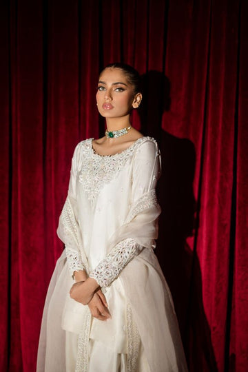 WAJAHAT MANSOOR | LILY