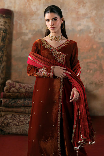 MAYA PRET | VOILA LUXE VELVET 25 | MEHRI