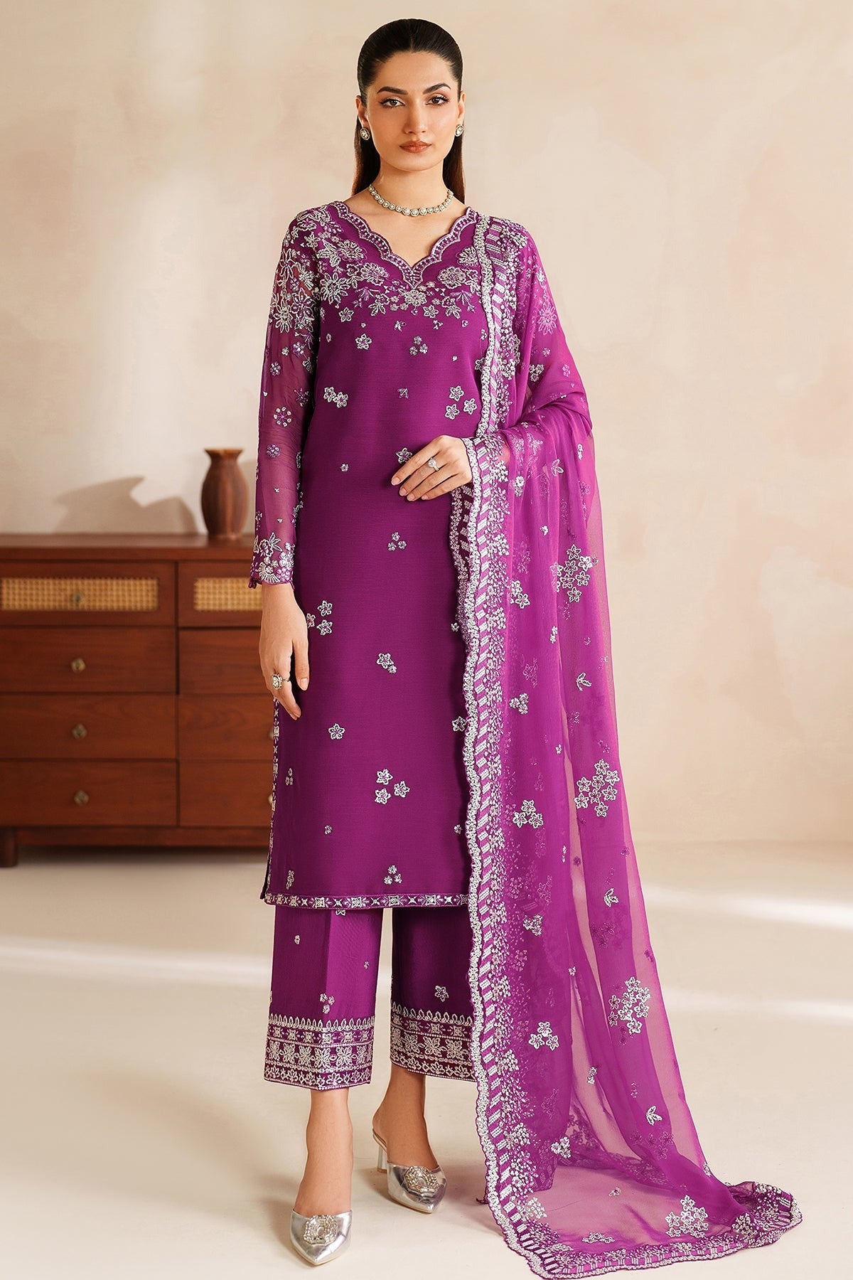 FARASHA | FORMALS ’25 | MAGENTA ROSE