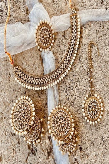 KOH-E-GEM | JEWELLERY | MANJOOS-E-TAREEKH | ANTIQUE NECKLACE SET