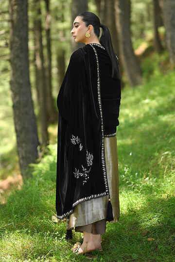 HUE PRET | LUXURY VELVET | MELEK