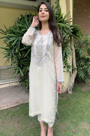 MAHNOOR MUJTABA | PRET | MOONSTONE