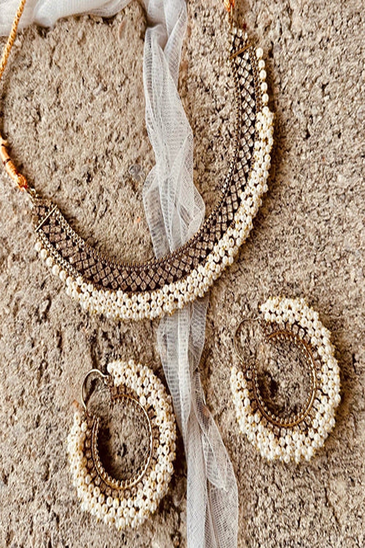 KOH-E-GEM | JEWELLERY | NARGIS PEARL GAJRA SET