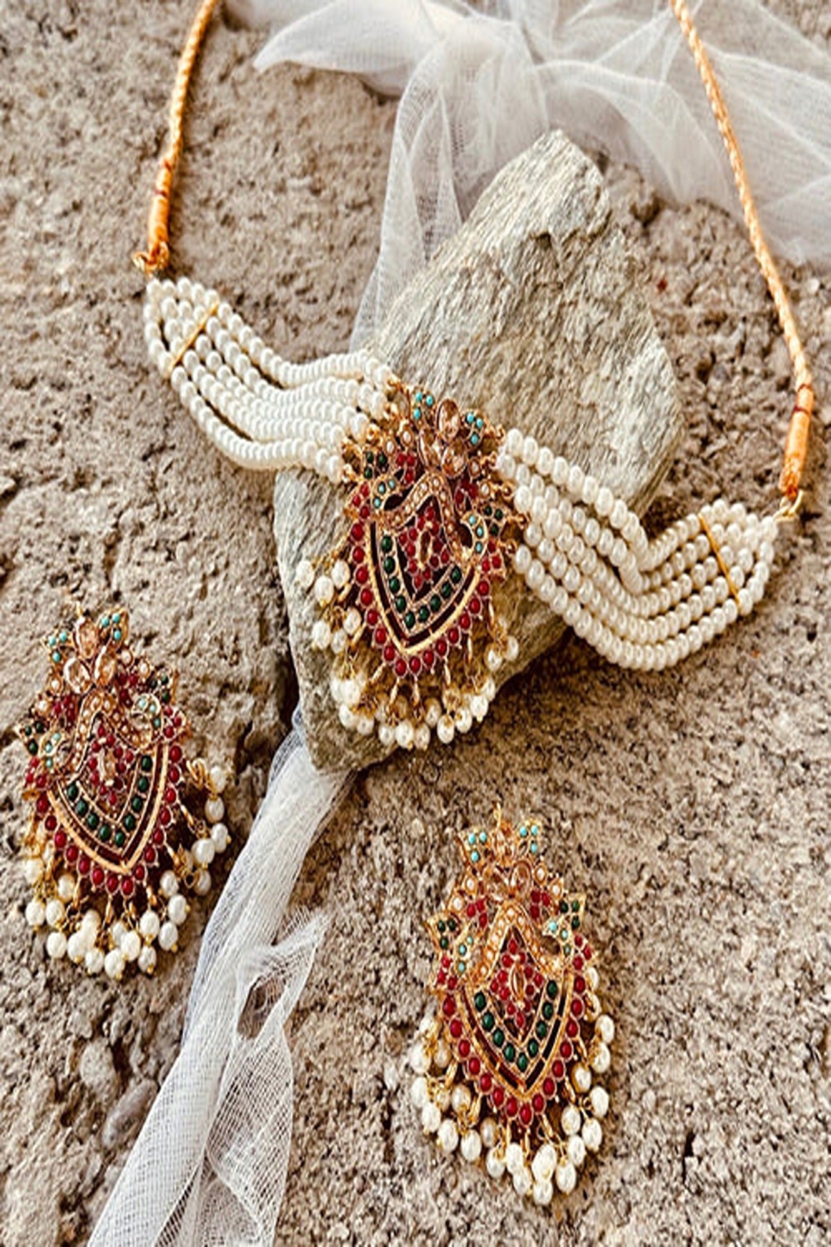 KOH-E-GEM | JEWELLERY | NAURATAN CELESTE CHOKER