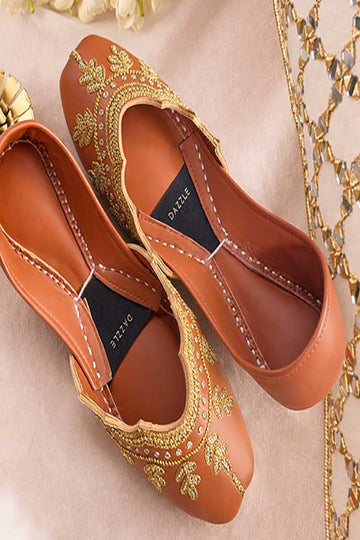 DAZZLE | KHUSSA SHOES | NAWABZA (LIGHT BROWN)