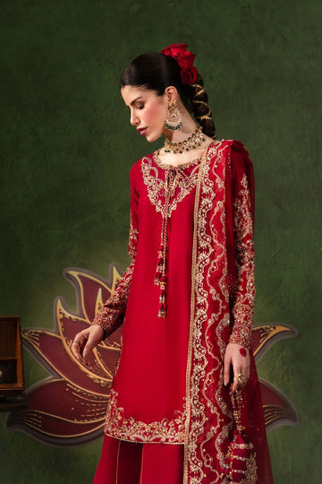KANWAL MALIK | SHEHNAI LUXURY PRET'26 | NURAY